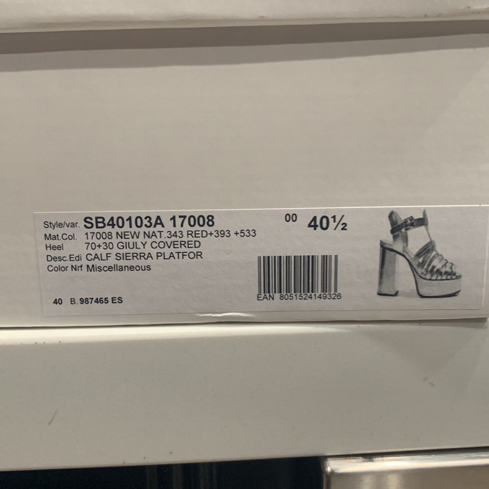 See by Chloé
Sierra 60MM Leather Platform Sandals 👡‼️‼️ - Picture 11 of 11